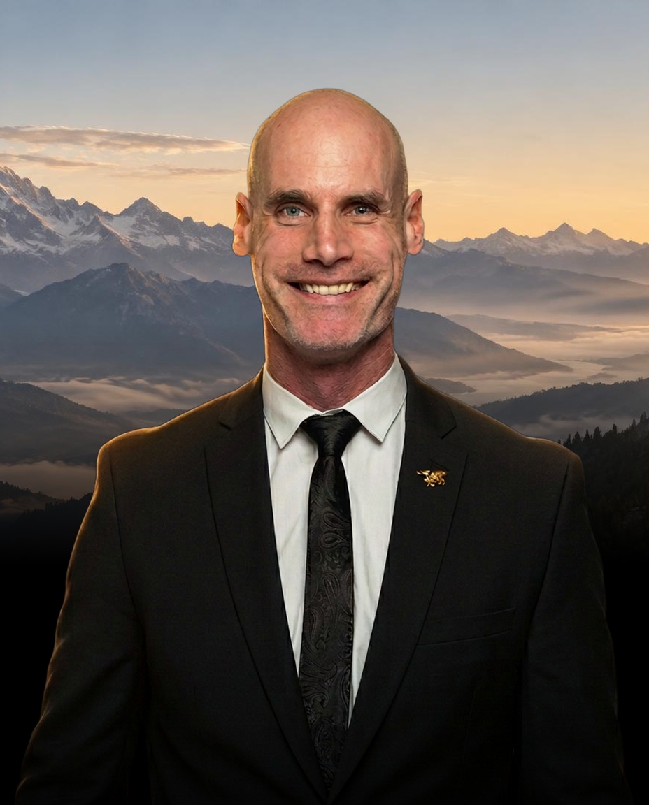 Portrait of Larry Yatch